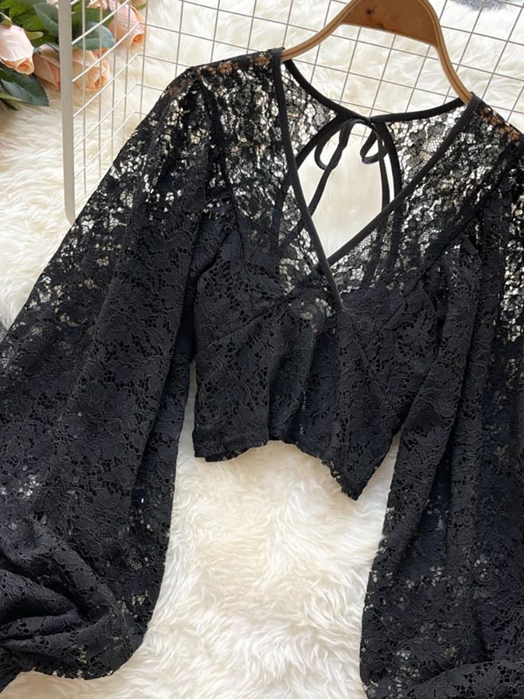 Women's Lace Open Back Blouse – V-Neck Puff Sleeve Cropped Party Top