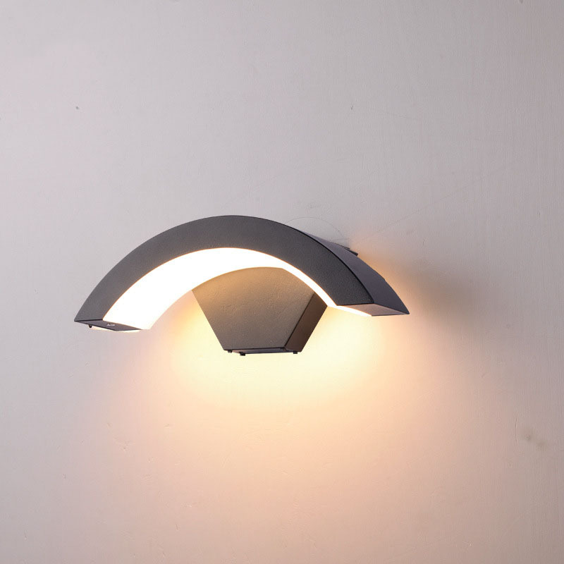 Minimalist Outdoor Wall Lamp, Waterproof Infrared Motion Sensor, Moon-Shaped Garden Light for Balcony