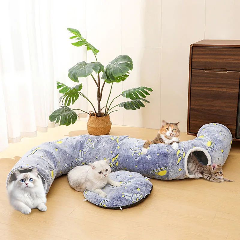 Foldable Cat Tunnel Bed with Peekaboo Cave – Washable Winter Playhouse with 4 Entry Points for Kittens and Cats