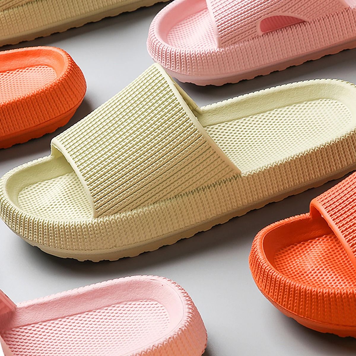 Ultra-Soft Cloud-Feel Cushion Slippers