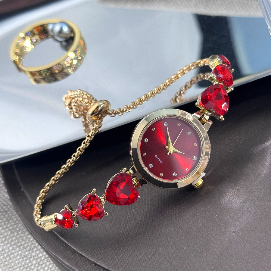 Mixed Scale Simple Light Luxury Ladies Quartz Watch, Three Heart-Shaped Diamond-Encrusted Bracelet, Round Alloy Case