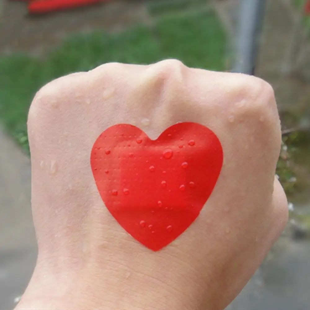 Heart Shaped Hydrocolloid Bandages
