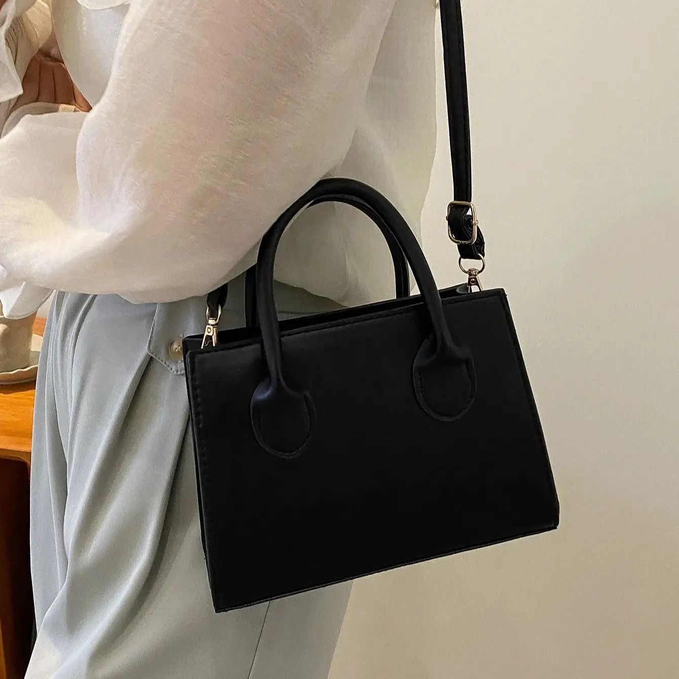 PU Leather Crossbody Tote Bag – Elegant Handbag for Women with Large Capacity