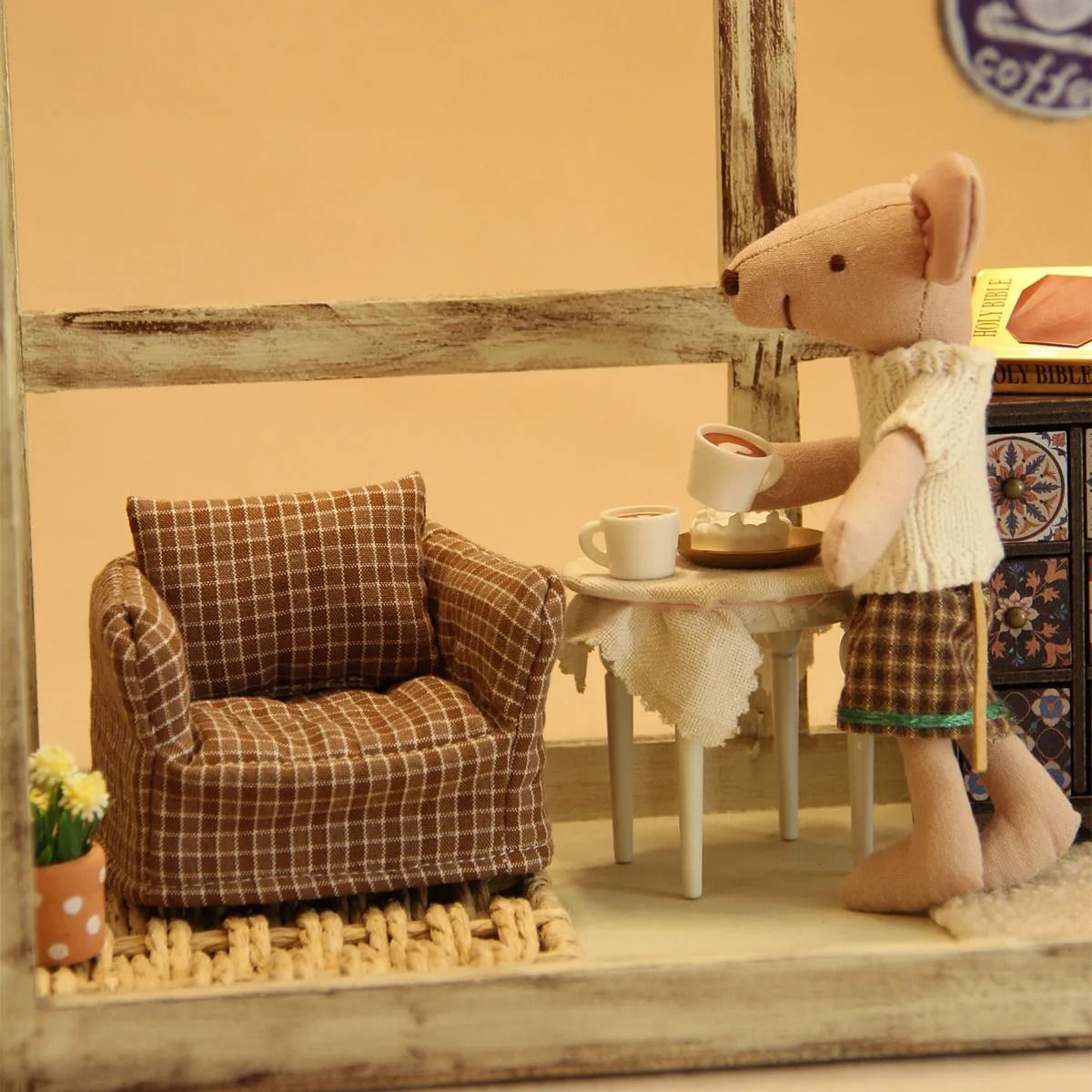 Dollhouse Miniature Sofa 1 12 Scale Plaid Wooden Mini Furniture for Dollhouse Decor