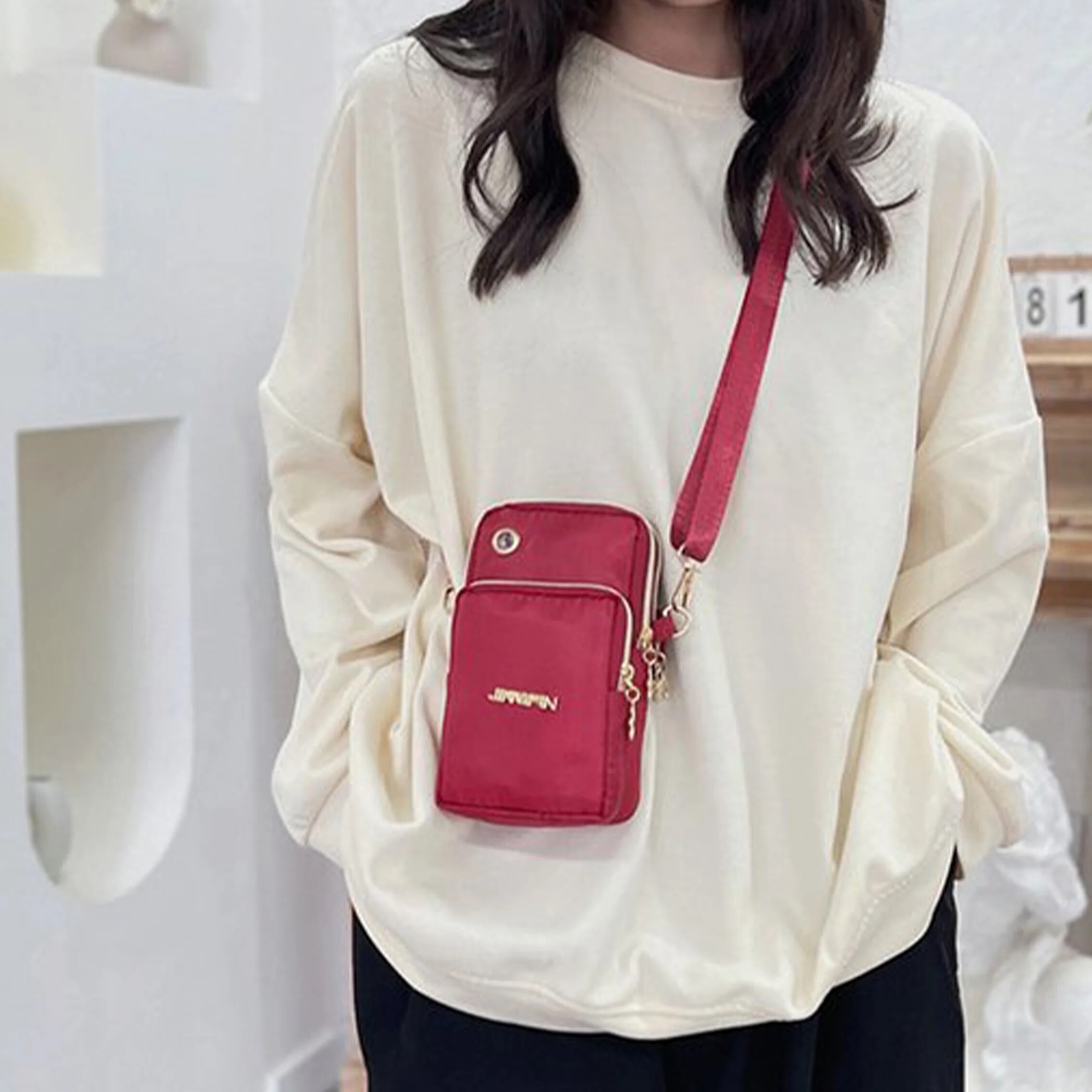 New Fashion Mom Neck Hanging Bag, Stylish Running Cover & Womens Crossbody Mini Purse