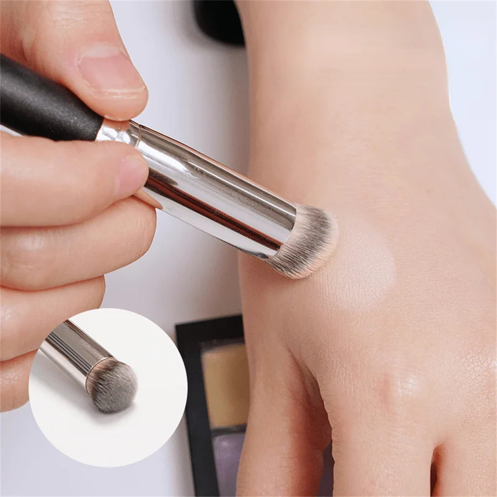 Flawless Foundation & Concealer Brush for Blending, Premium Dense Makeup Brush for Under Eye & Contour