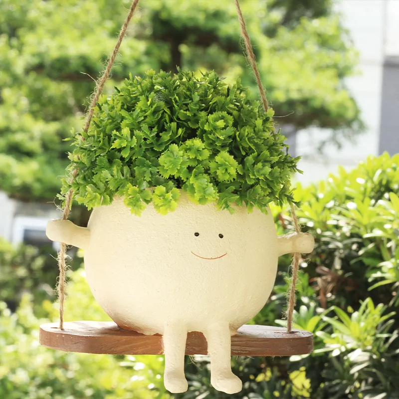 Cute Swing Face Planter – Perfect for Hanging Balcony Gardening & Outdoor Courtyard Decoration