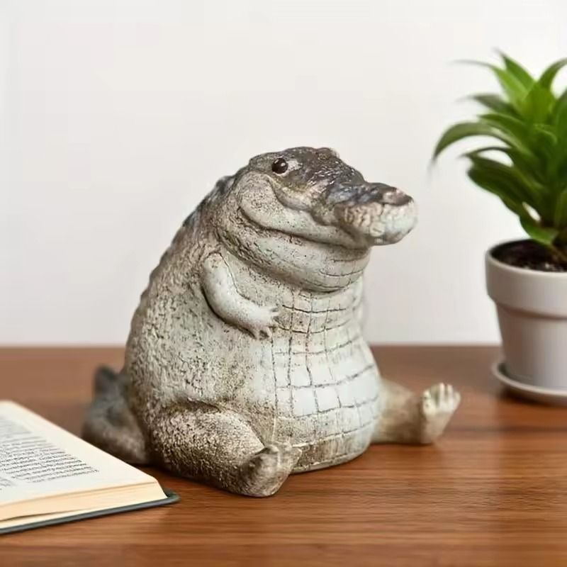Cute Little Crocodile Resin Desktop Ornament Home and Garden Decor