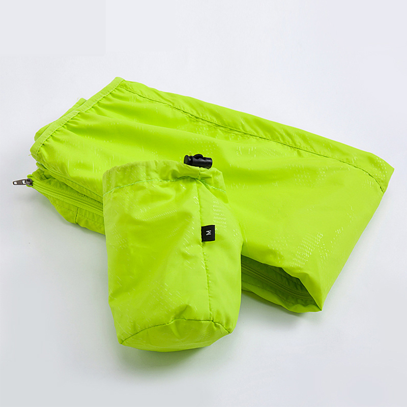 Waterproof Camping Jacket for Men & Women, Quick-Dry Windbreaker with Sun Protection & Pockets