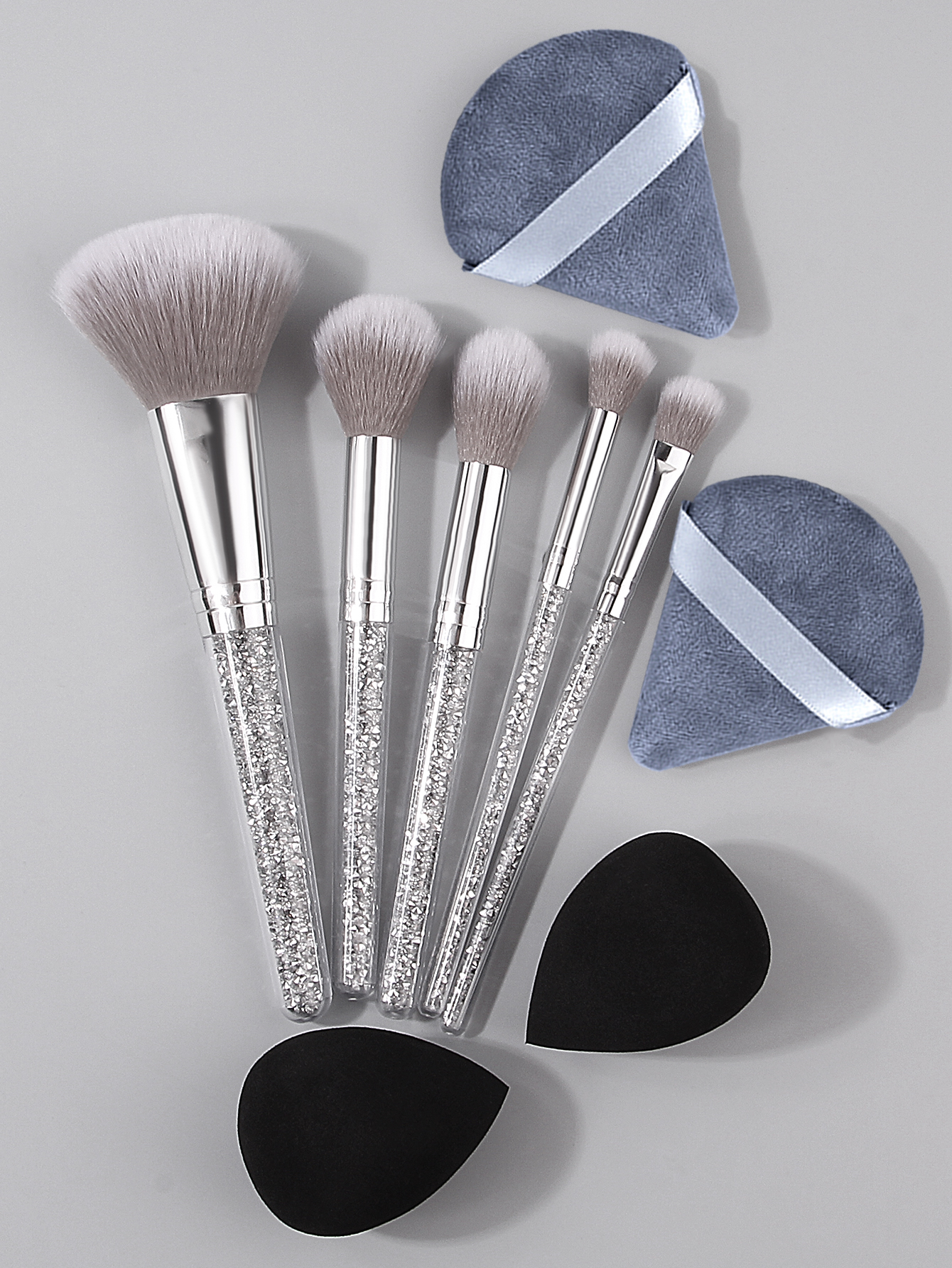 Makeup Brush Set with Diamond Handles, Soft Bristle Blush Eyeshadow Contouring Brush, Makeup Sponge Powder Puf