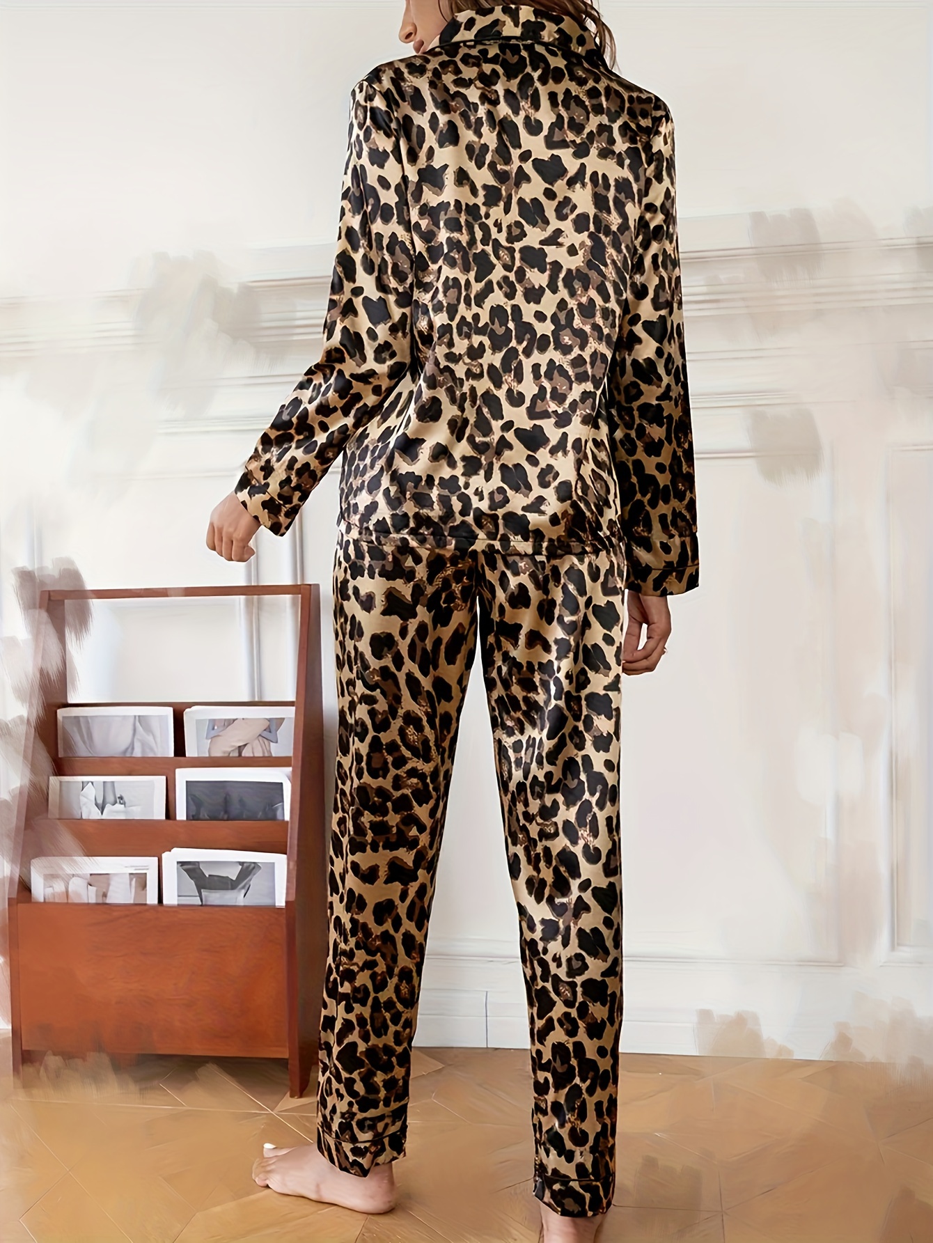 Leopard Print Pajamas Set for Women, Autumn Winter Silk Satin Sleepwear, Loose Casual Long Sleeve T shirt and Trouser