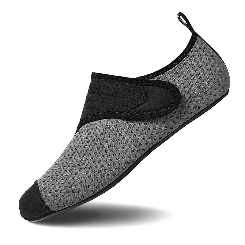 Unisex Beach Water Shoes Quick Dry Lightweight Swim and Aqua Footwear