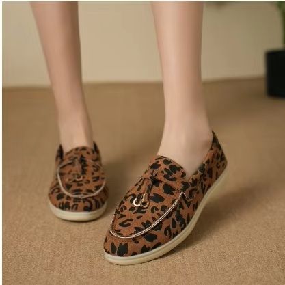 Lefu Womens Soft Leather Retro Lazy Step On Flats