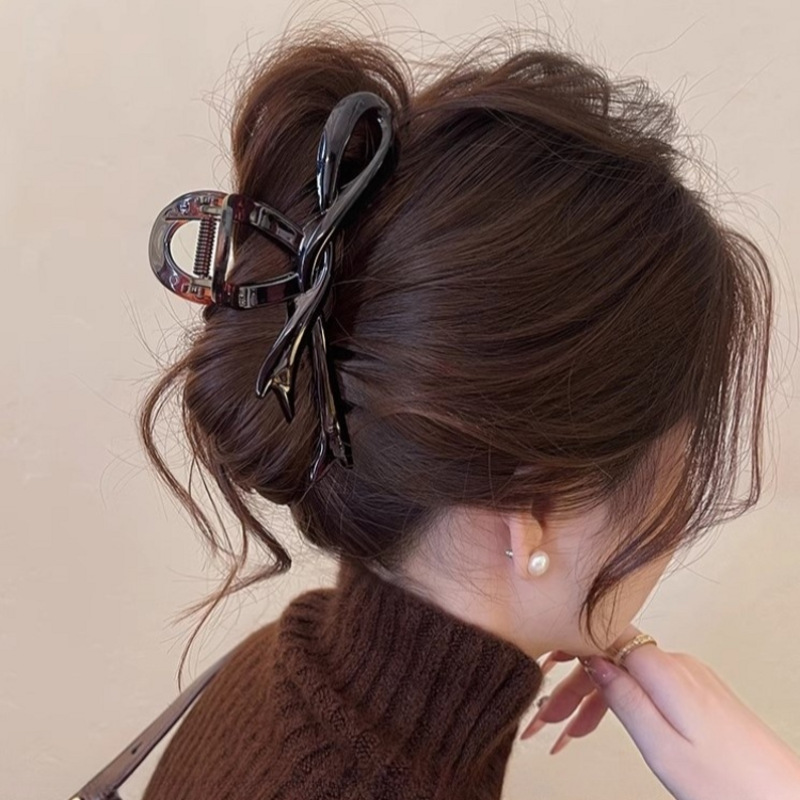 Elegant Acrylic Ribbon Bow Hair Claws for Women - Glossy Crab Clips, Ponytail Holders, and Hairpins