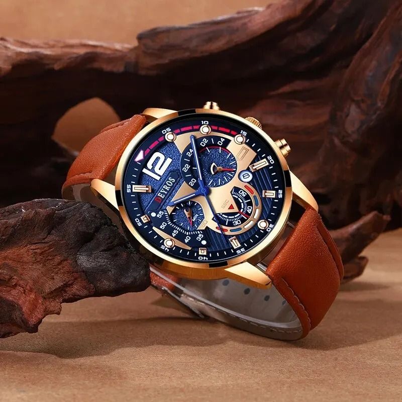 Classic Leather Quartz Wristwatch