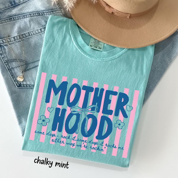 Retro Motherhood Cool Mom Club T-Shirt
