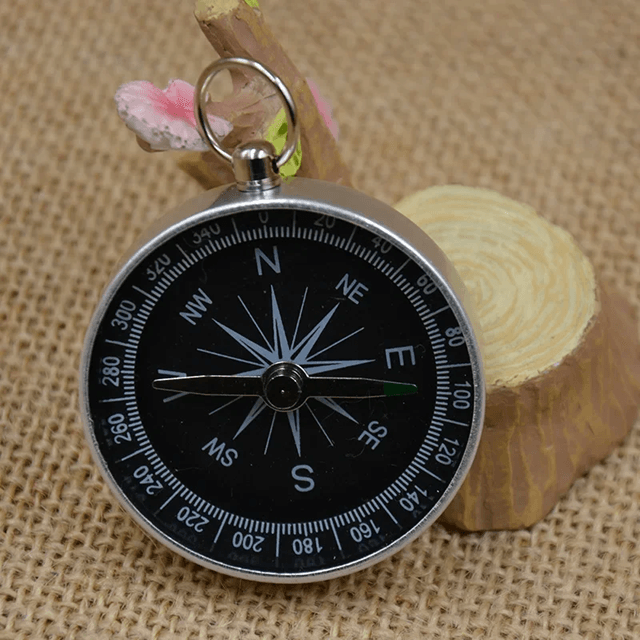 G44 Aluminum Compass Keychain Mini Pocket Navigation Tool
