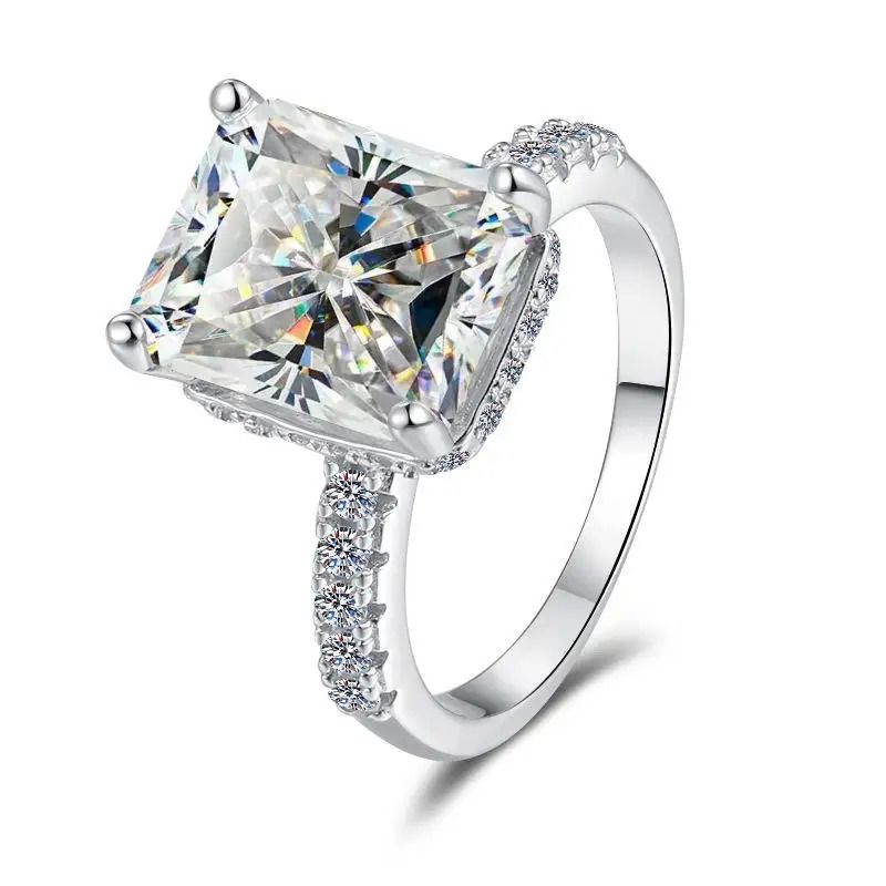 Customized Luxury Radiant Cut Moissanite Wedding Ensemble