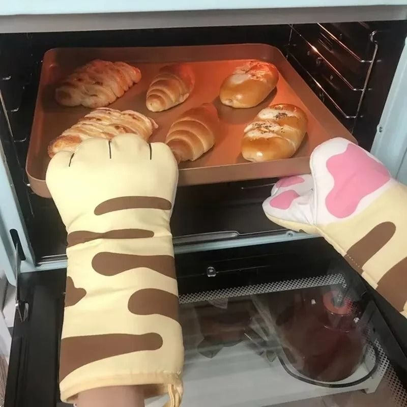 Cute Cat Paw Insulated Heat-Resistant Baking Mitt