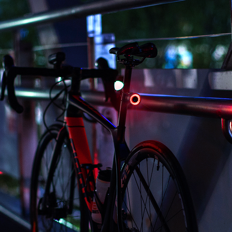 MTB Road Smart Brake Bicycle Tail Light, USB Charging Bike Rear Light, Waterproof Seatpost Saddle Cycling Taillight