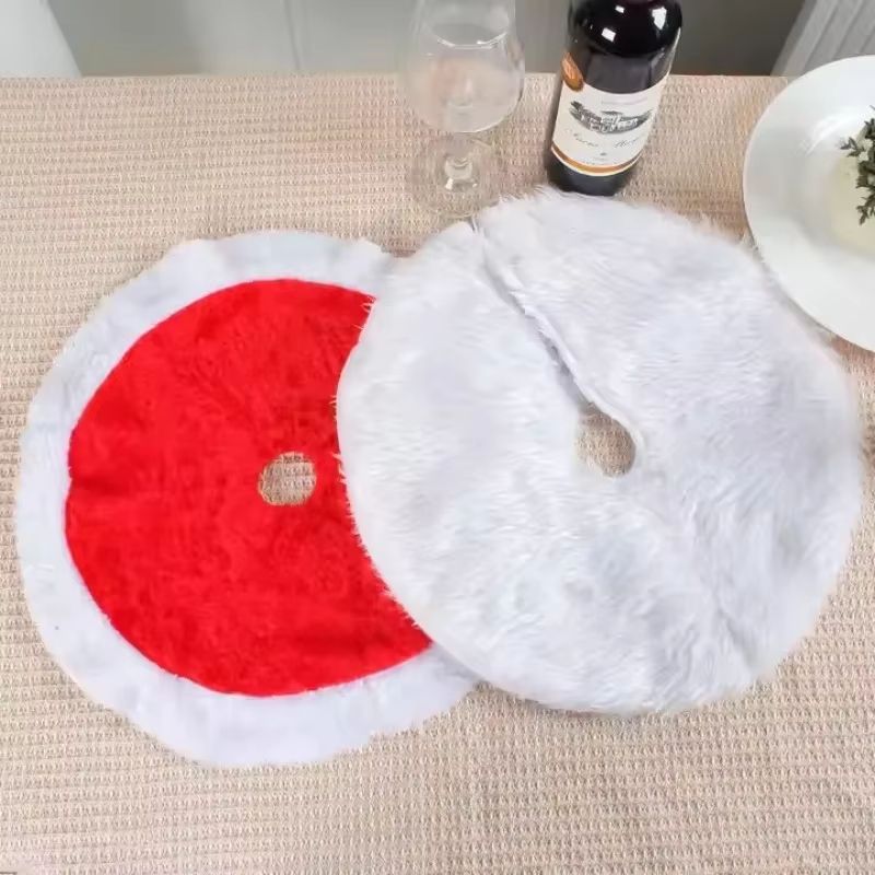 Red Snowflake Mini Christmas Tree Skirt - Tabletop Christmas Tree Mat