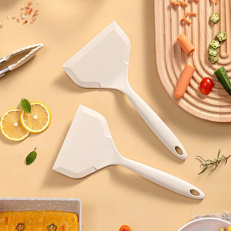 Food-Grade Silicone Heat-Resistant Spatula – Non-Stick Wide Blade Kitchen Turner
