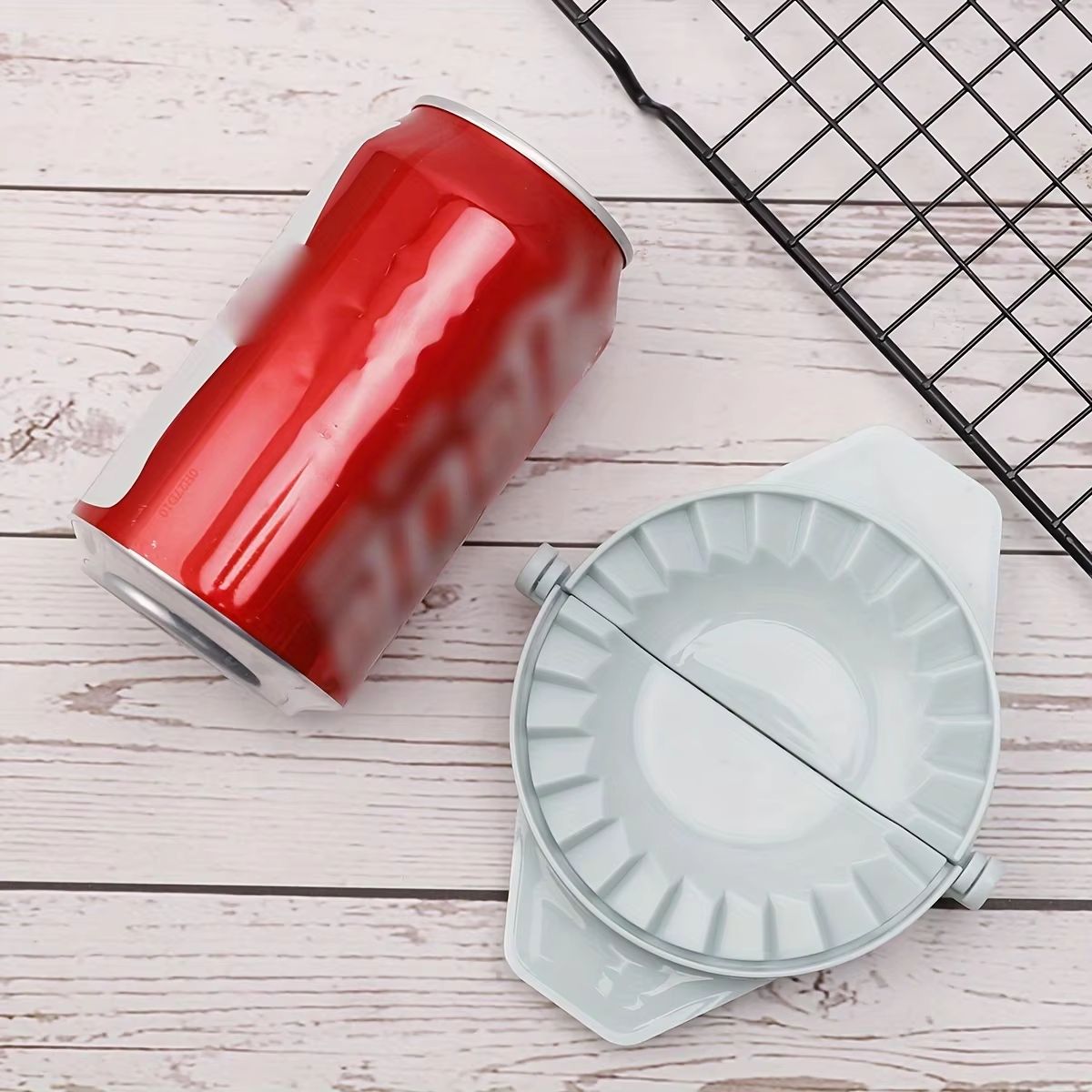 Kitchen Dumpling Maker Wrapper Presser Manual Dumpling Skin Mold Machine Ravioli Maker Press Pastry Maker Kitchen Gadget