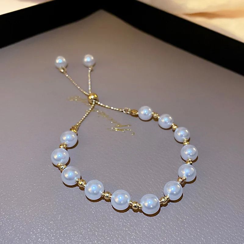 Elegant Simulated Baroque Pearl Bracelet For Women