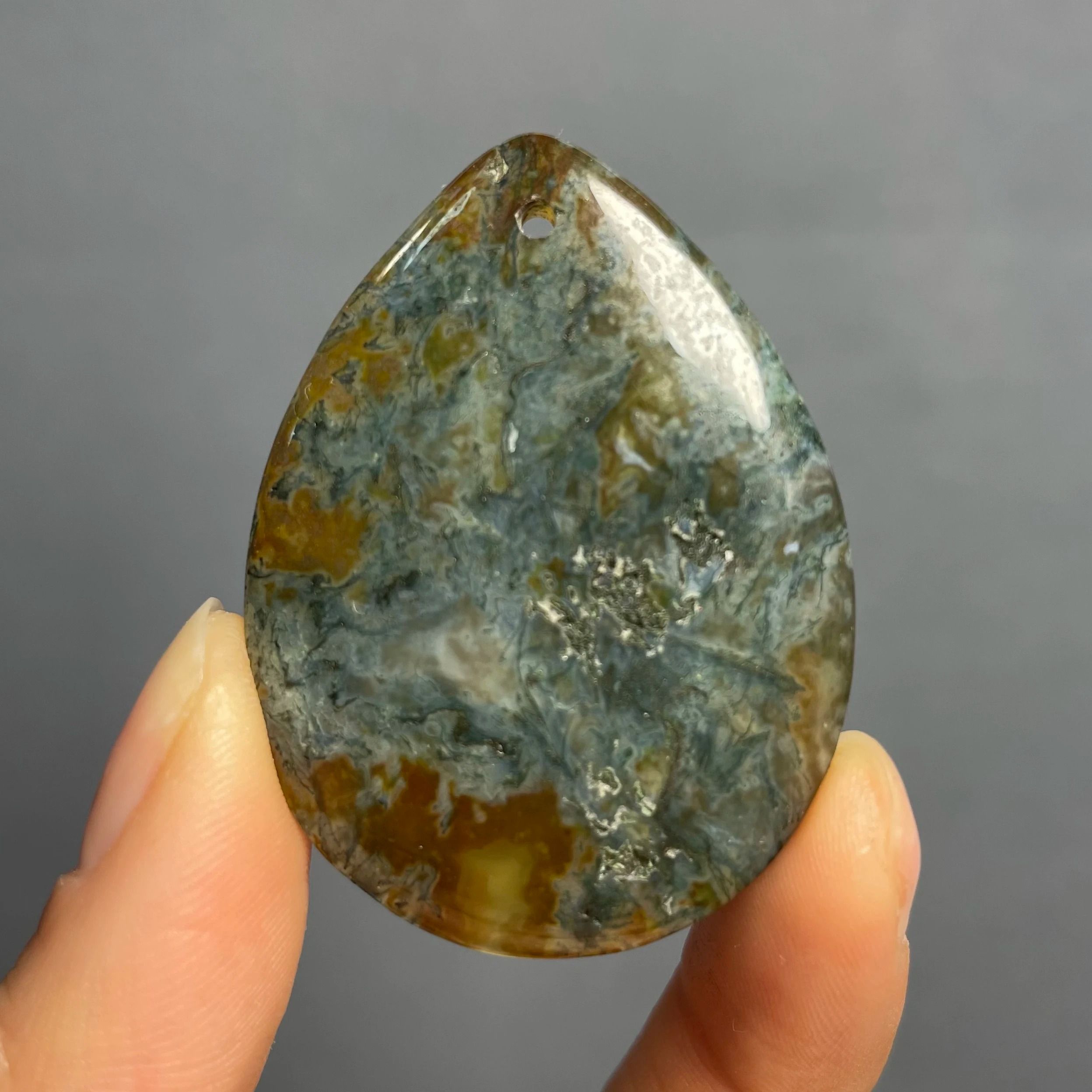 Natural Agate Pendant Healing Crystal Necklace Polished Quartz Stone Decor