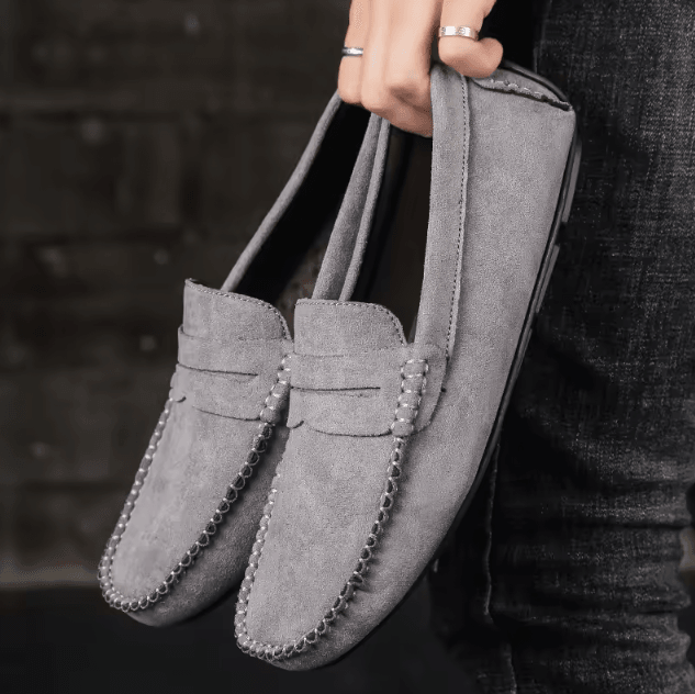 UrbanEase Mens Suede Casual Loafers Breathable Slip On Driving Boat Shoes