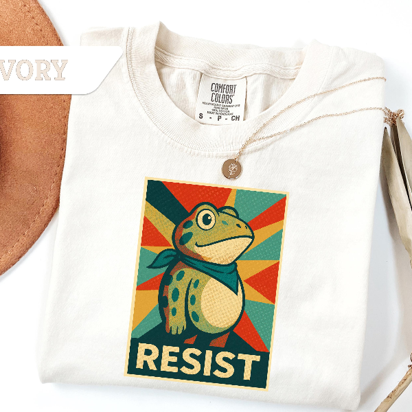 Resist Frog T-Shirt, Free Portland, Frog Tee, Anti Maga Shirt, Anti Trump Activist Tee, Resist T-Shirt