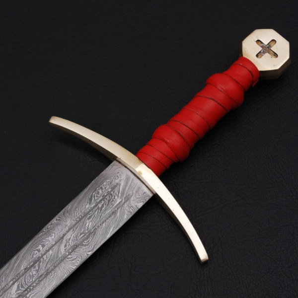 Knights Templar Damascus Steel Medieval Sword - Quest For Fire