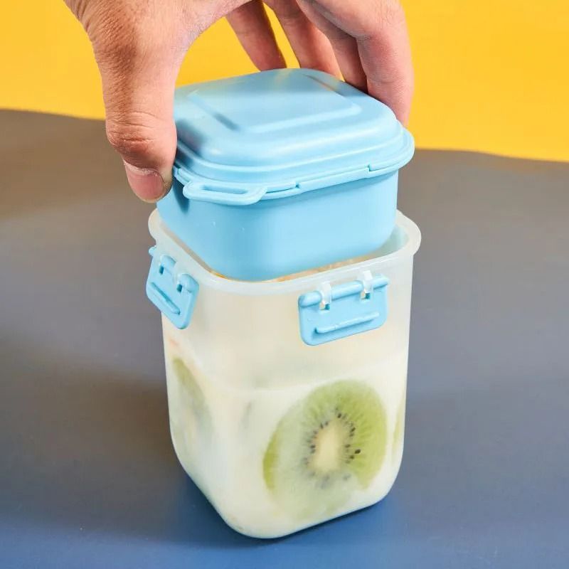 Double-Layer 580ML Salad and Yogurt Cup with Ice Grids and Integrated Spoon