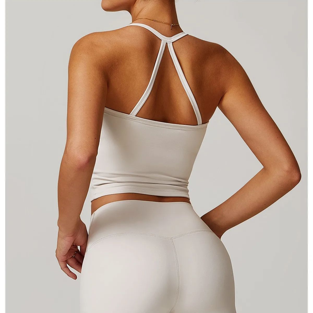 Women's Sports Bra, Cross Back Gym Tank Top, Push-Up Workout Bra, Comfortable 'Naked Feeling' Fitness Wear