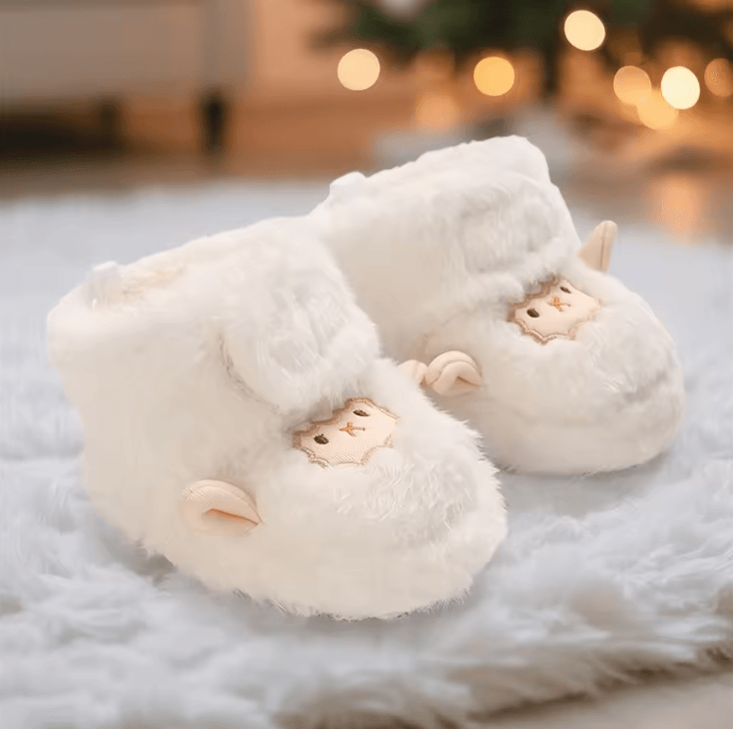 SnowBuddy Baby Animal Print Snow Boots – Cozy Infant First Walker Boots with Soft Non-Slip Sole