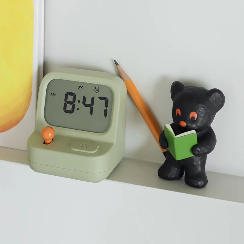 Smart Mini Desktop Alarm Clock – Creative Nostalgic Timer & Snooze Clock