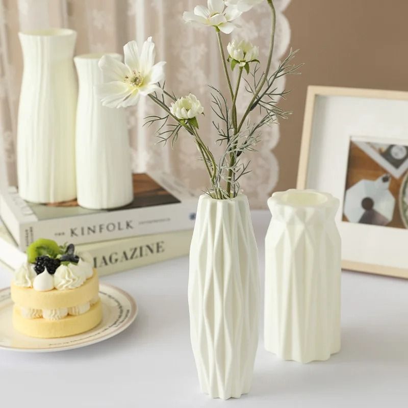 Minimalist Silver Willow Simple Plastic Vase