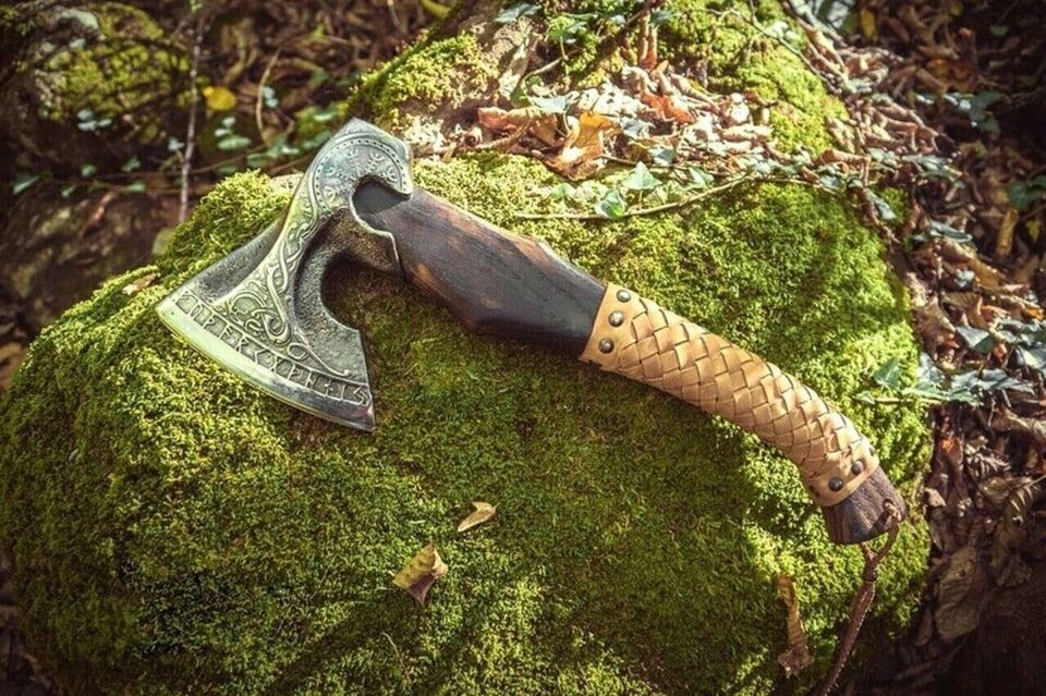 Lot Of 4 pieces Hand Forged Viking Axe with Etching Engraving with Carbon Steel