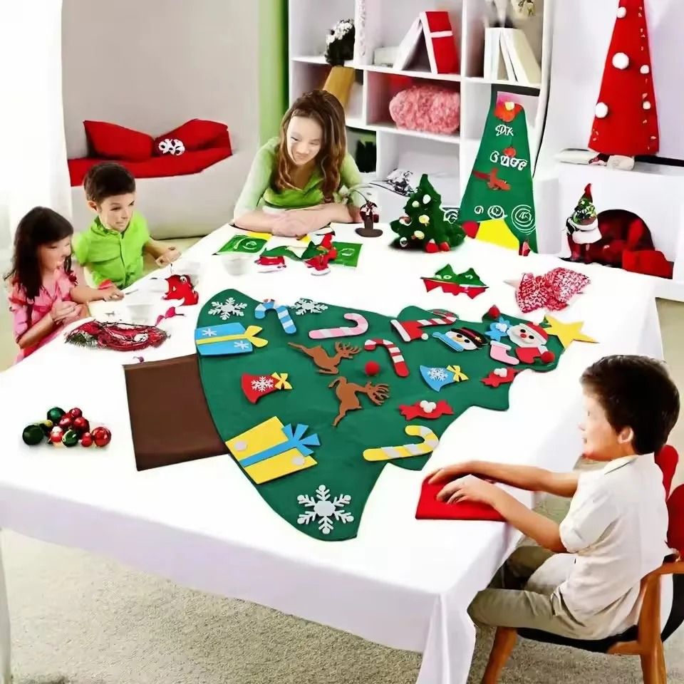 DIY Toddler Friendly Felt Christmas Tree