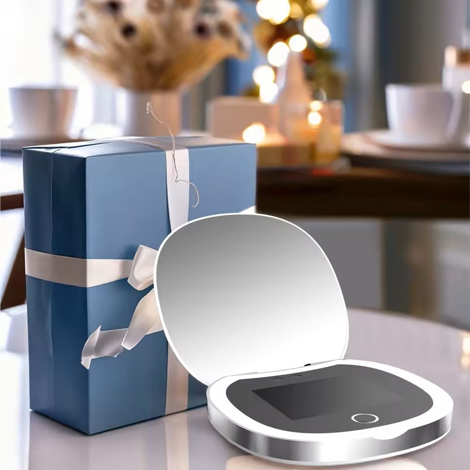 UV Mirror with Light and 2X Magnification Pocket Sunscreen Testing Camera