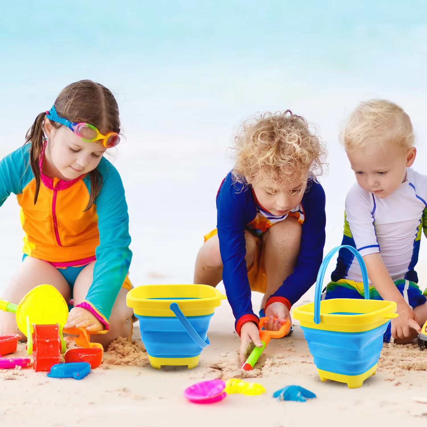 Multifunctional Folding Beach Bucket Portable Water and Outdoor Utility Bucket