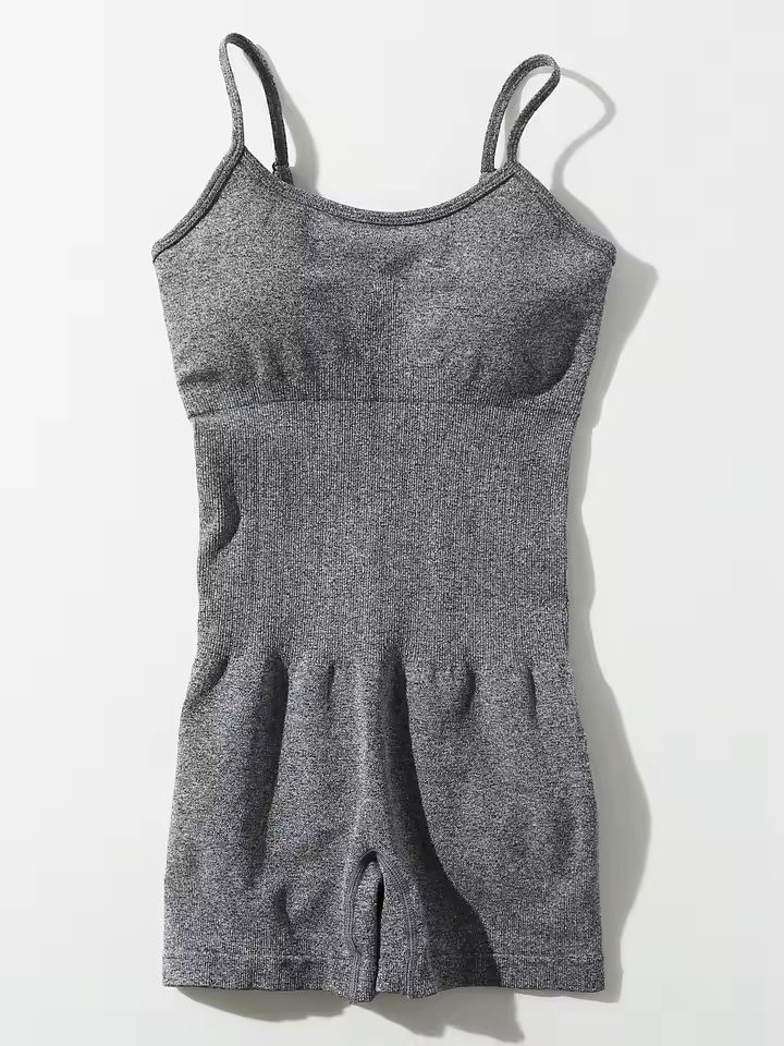 Seamless One-Piece Fitness Bodysuit – Peach Lift Quick-Dry Yoga Wear
