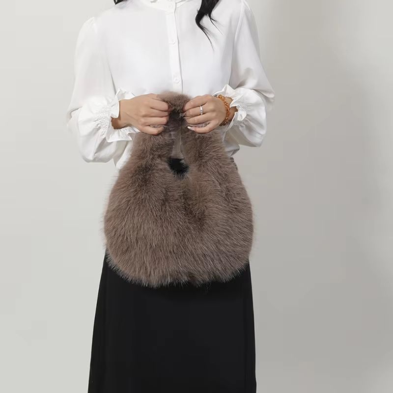 Cute Plush Furry Hobo Shoulder Bag for Women with Soft Faux Fur Design
