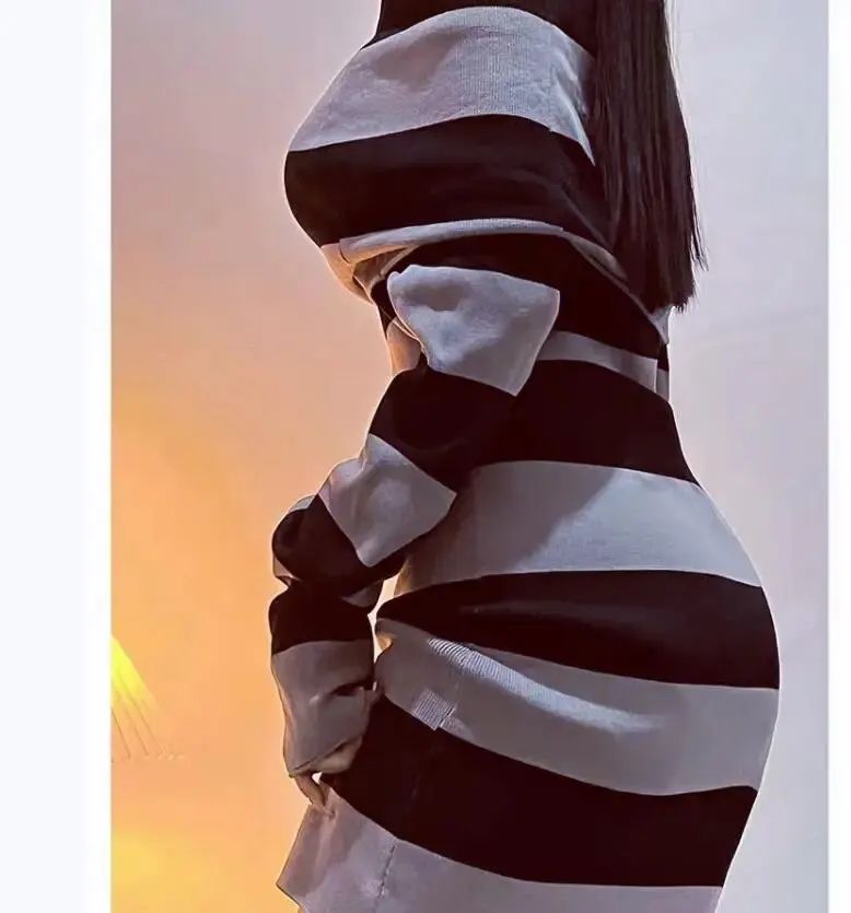 Womens Striped Boat-Neck Bodycon Mini Dress