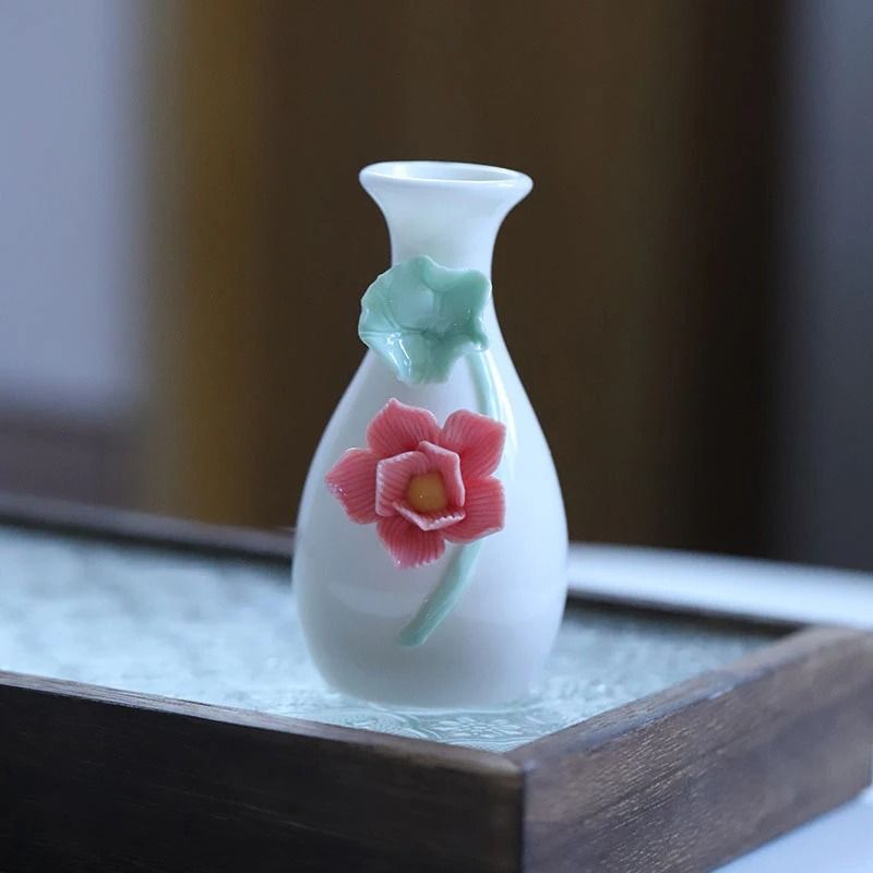 Ceramic Narrative Sculpture – High-Definition Chinese Retro Architectural Jar