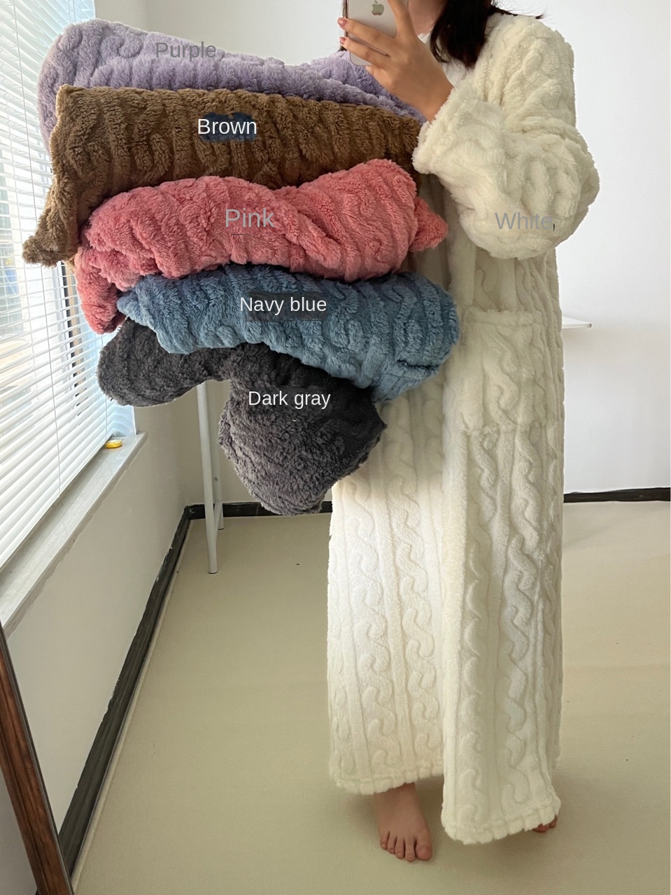 Autumn and Winter Bathrobe Woman, Coral Velvet Jacquard Sleeping Gown, Long Section Solid Colour Warm Bath Robe