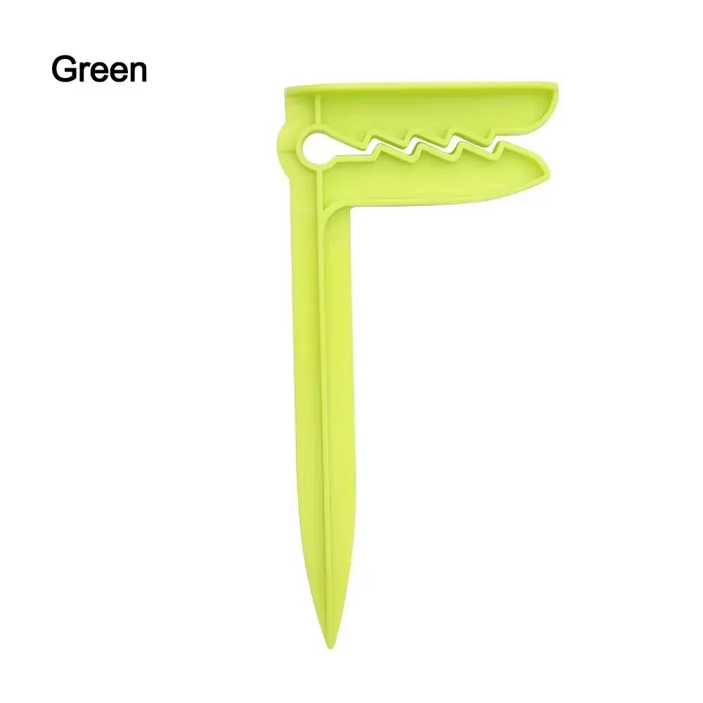 4-Piece Beach Towel & Camping Mat Clip Set