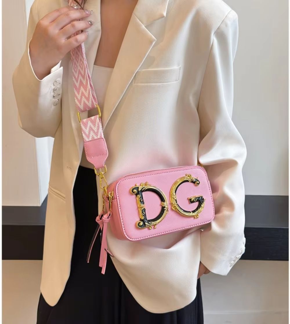 Small Square Chain-Strap Crossbody Bag – Women's Party & Versatile Shoulder Bag