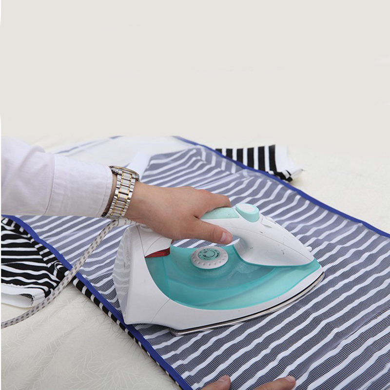 Clothes Ironing Protection Pad, Ironing Board Mat, Mesh Cloth Protective, Insulation Against Heat, Random Colour Ironing