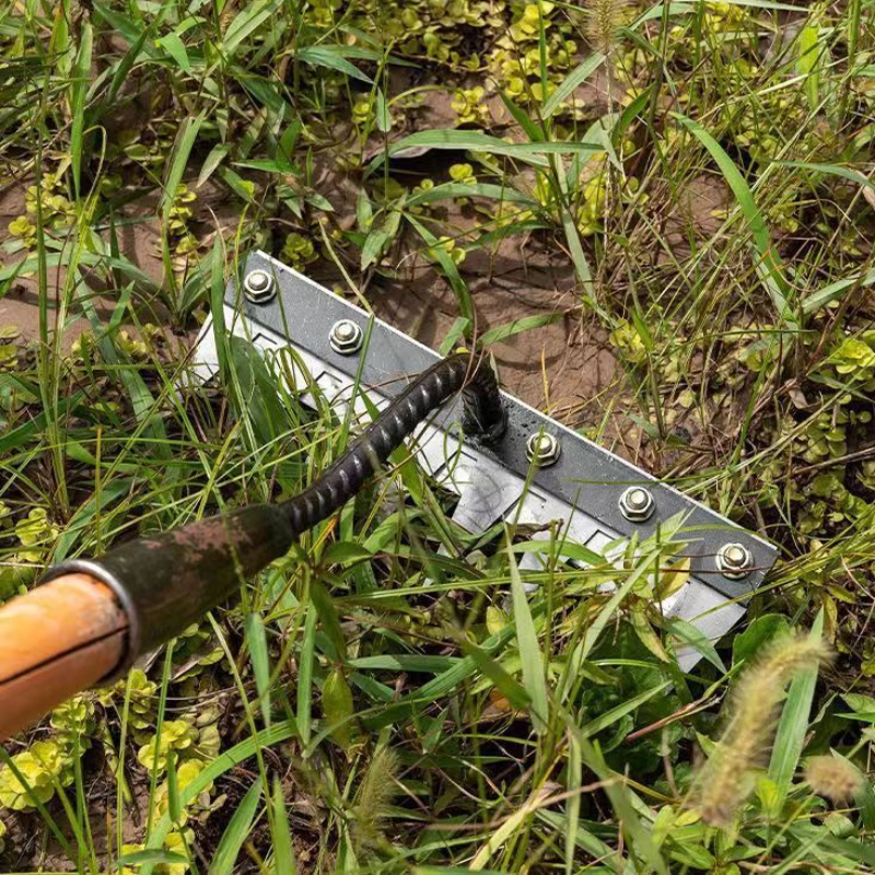 Heavy-Duty Carbon Steel Garden Hand Rake for Efficient Weeding & Soil Scarifying